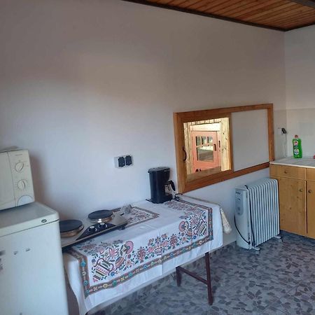 Biro Vendeghaz Hotel Sòvàrad Buitenkant foto