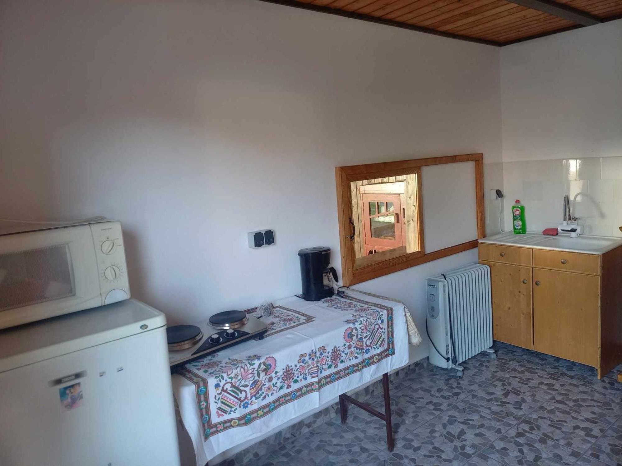 Biro Vendeghaz Hotel Sòvàrad Buitenkant foto